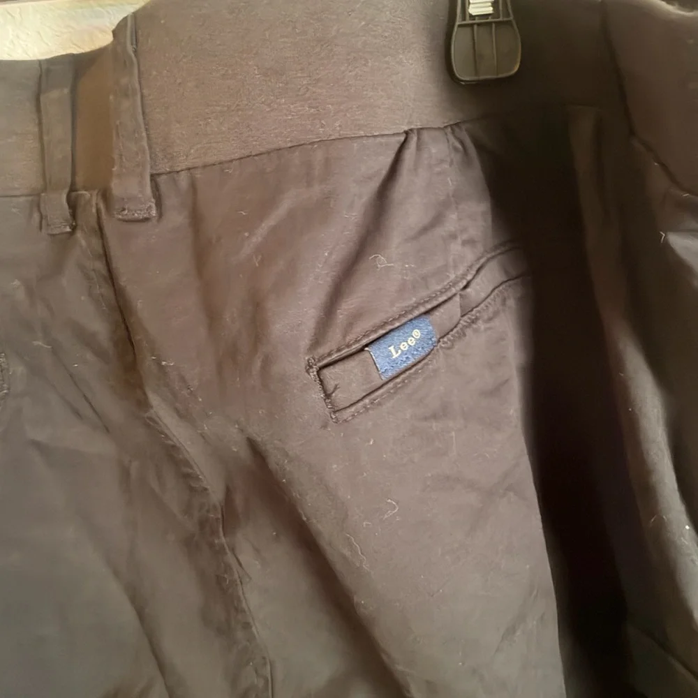 Women’s Lee Capri Pants - Casual Utility Style - Picture 8 of 10